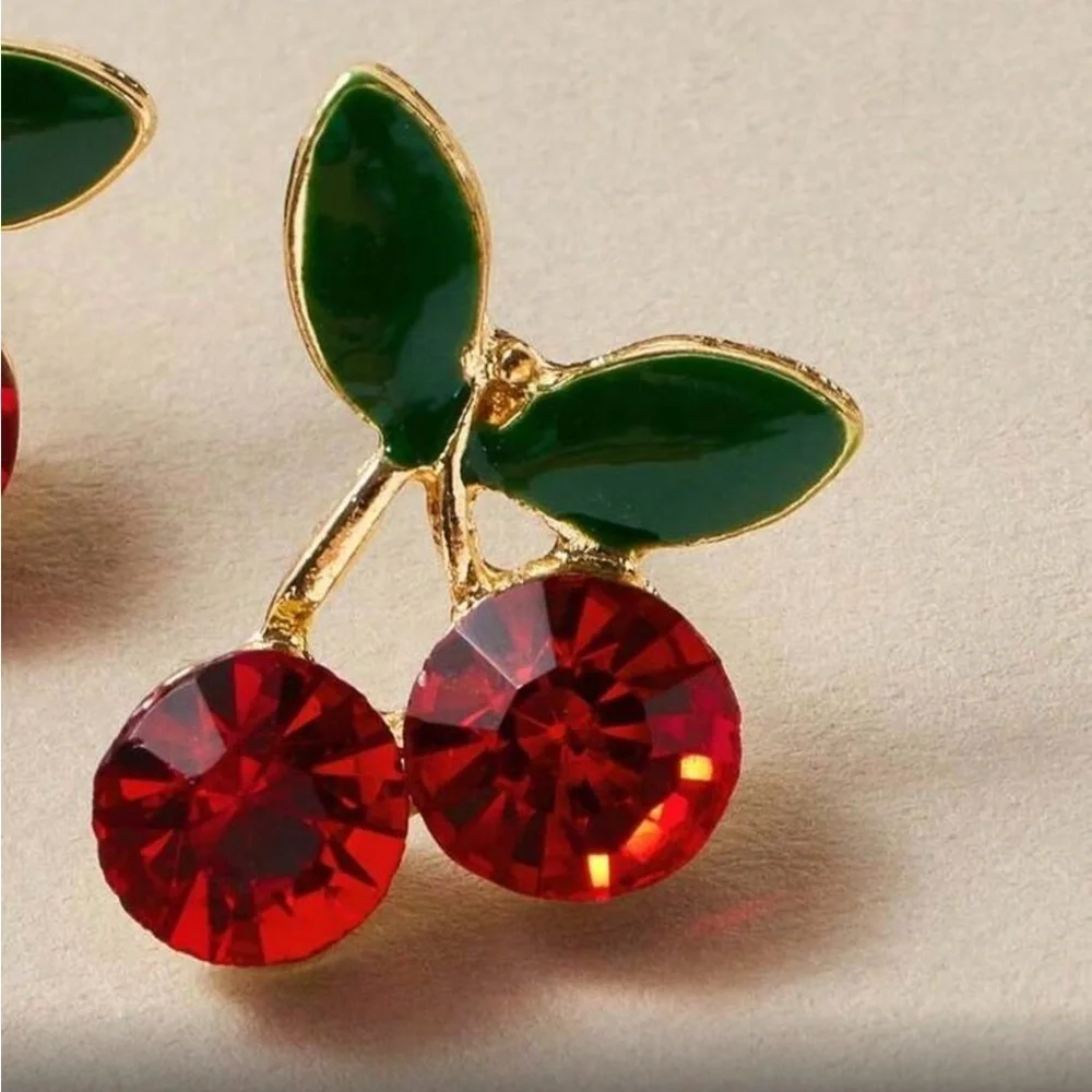 ✨NEW Chic Cherry Earrings with Red and Green Details - Picture 2 of 4